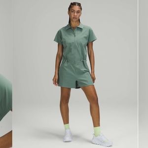 Lulu Stretch Rip Pocketed Romper (US6)